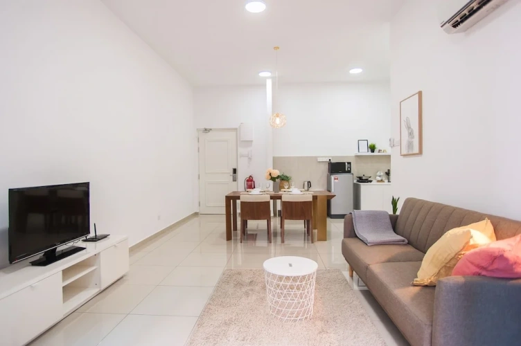 1 Bedroom Apartment