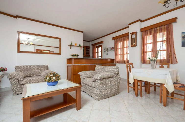 Sun Beach Hotel
