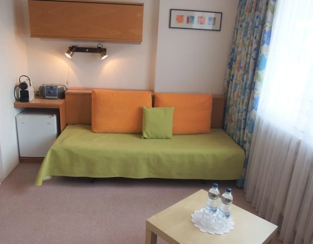 1 Bedroom Economy Double room