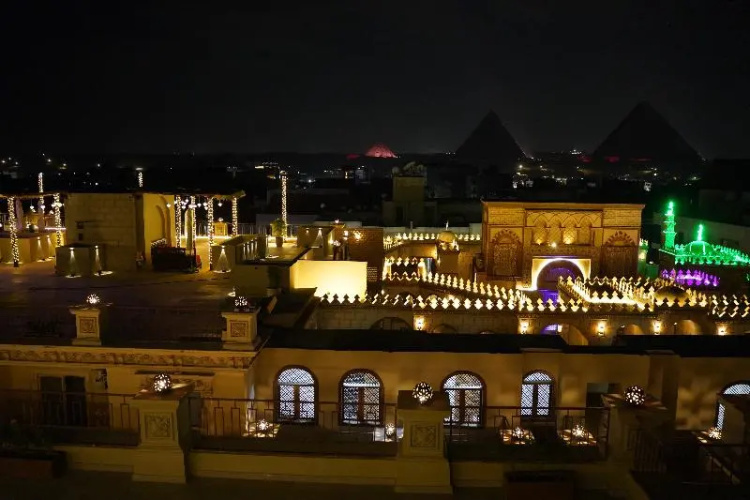 Pyramids Khan Hotel