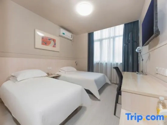 Standard Double room with view