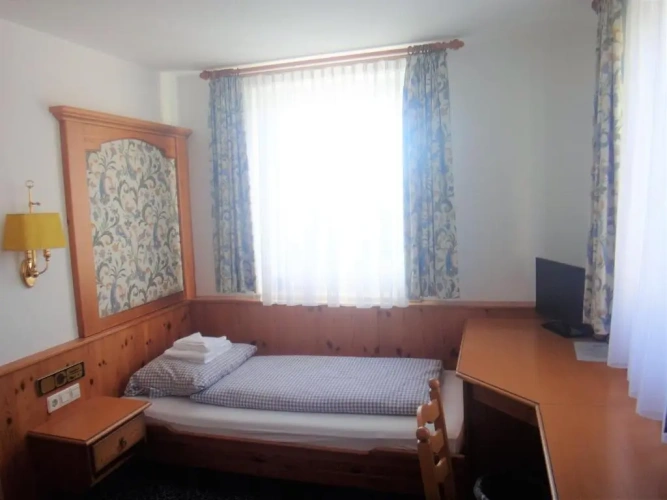 Standard Double room with view