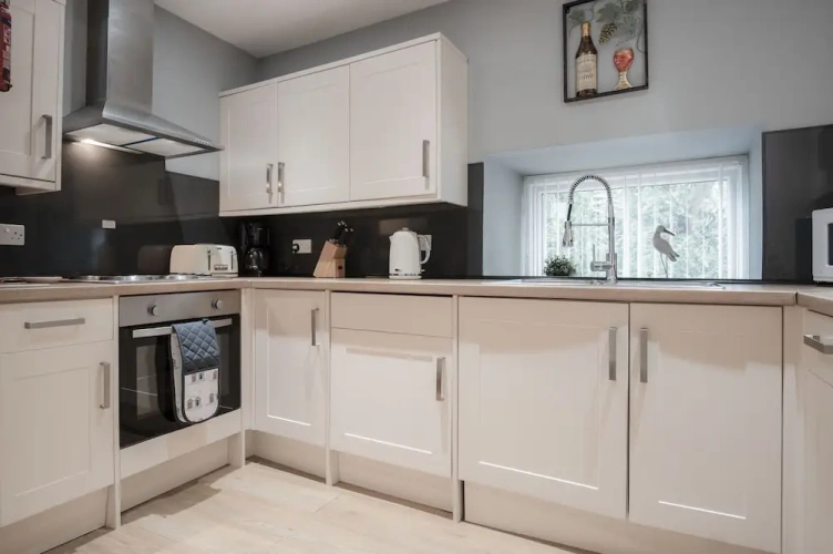 3 Bedrooms Cottage