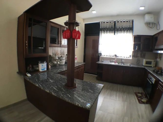 3 Bedrooms Villa with balcony