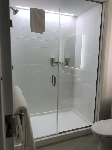 1 Bedroom Suite