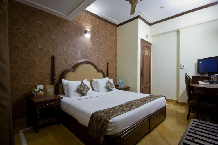 Superior room
