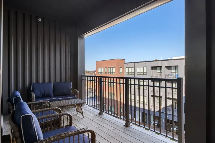 Premium 2BR at Luxe23
