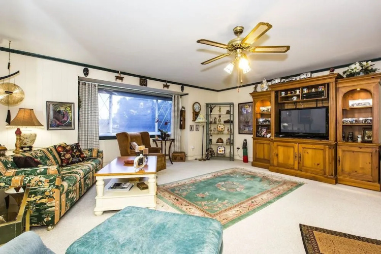 Matthews Manor Bed and Breakfast