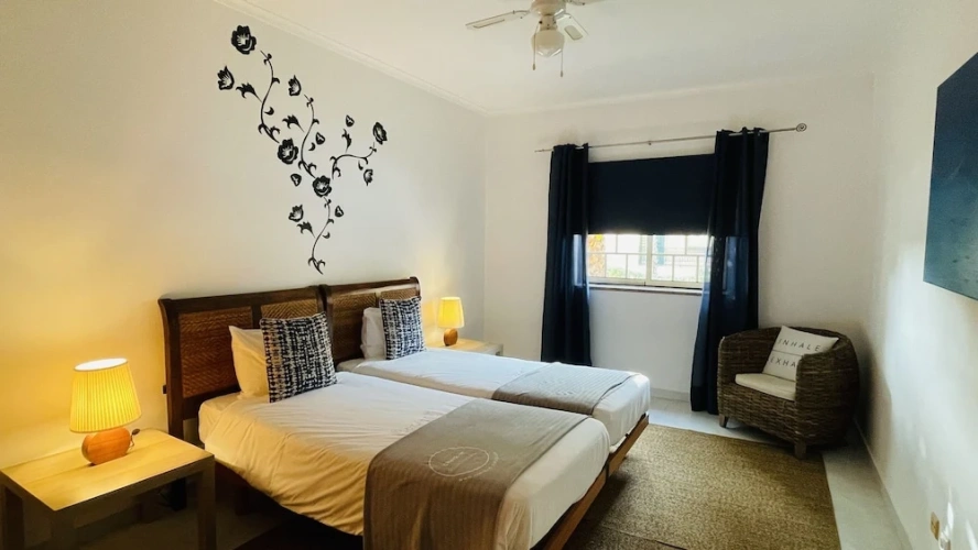 1 Bedroom Apartment with sea view