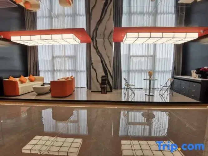 Max E-sports Hotel