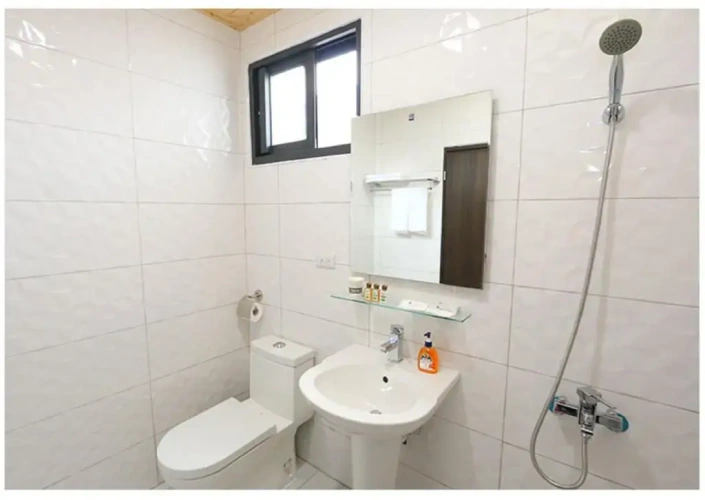 Standard Triple room with balcony
