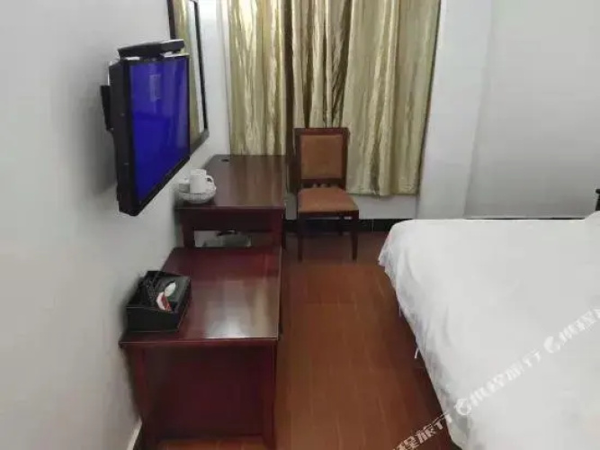 Yihe Motel