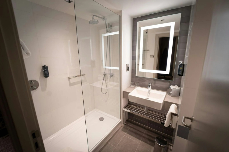 Clayton Hotel Glasgow photo 11