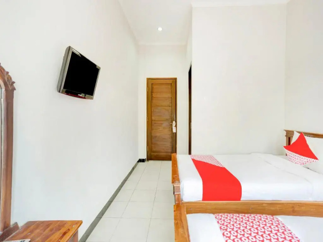 OYO 3156 Hotel Warta Dua