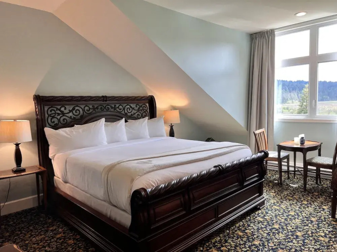 Woodstone Manor Inc.