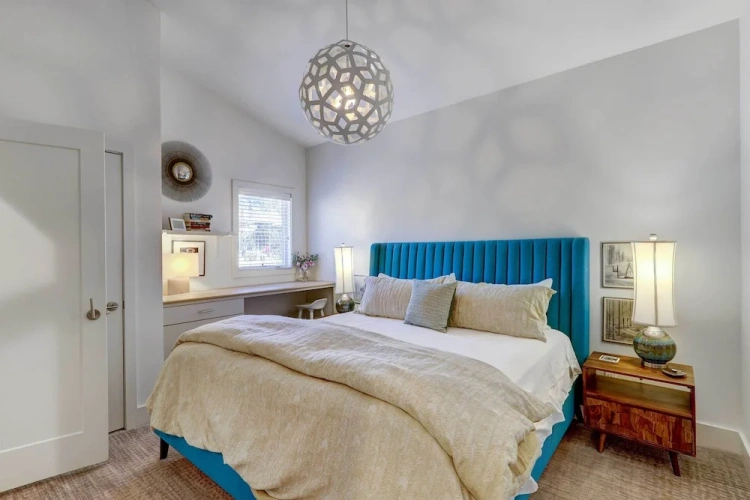 3 Bedrooms Cottage