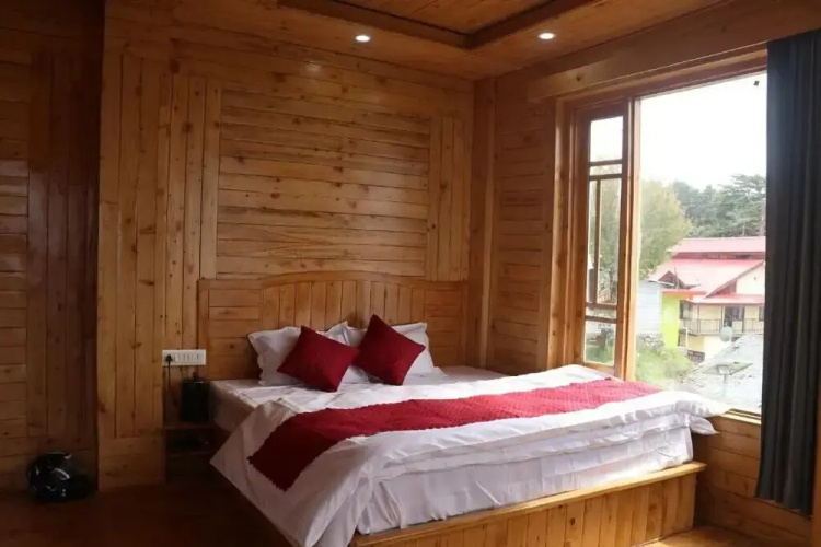 The OutHouse Forest View - Kalatop