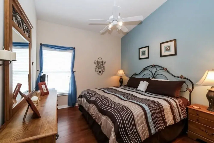 Peace 4 Bedroom Home