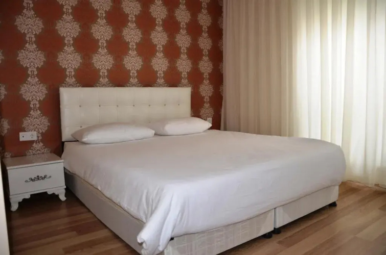 Yakut Residence