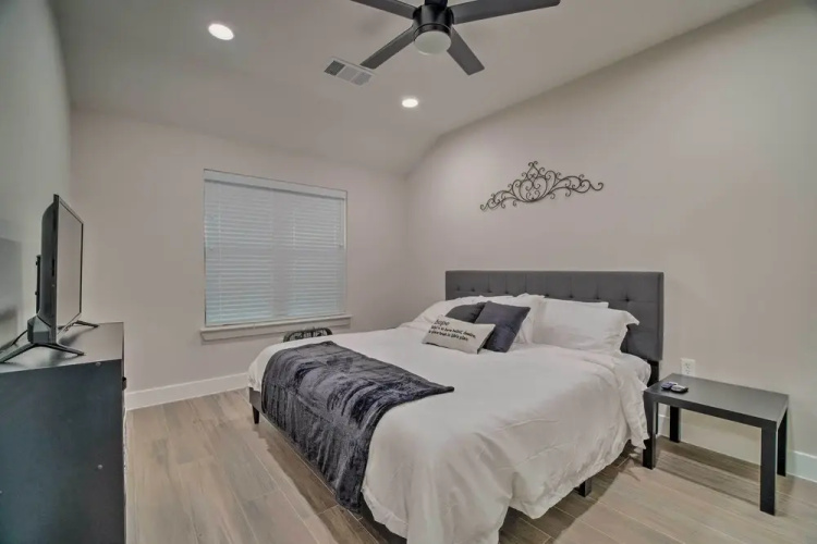 Well-appointed Montgomery Home w/ Fenced Yard