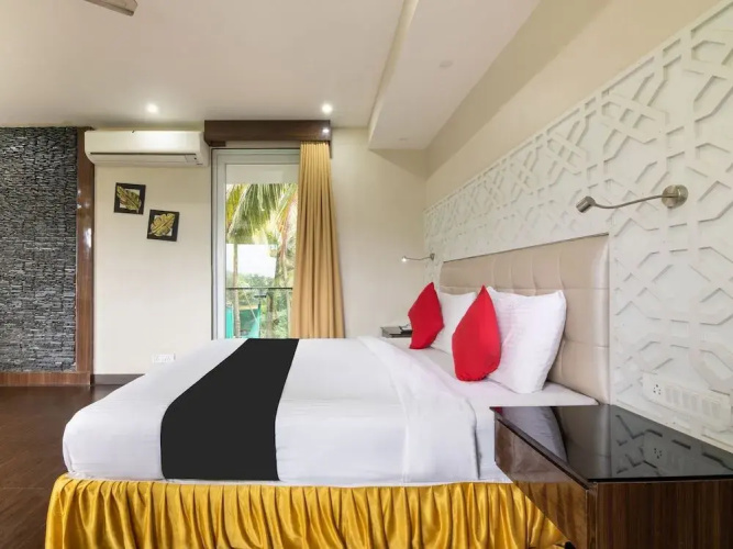 Capital O 18862 Ansh Hotel