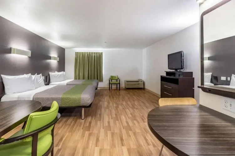 Standard Suite