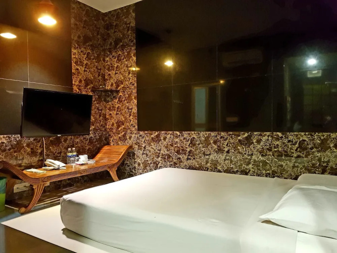 Flyk Hotel