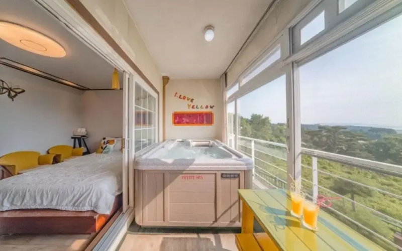 Ganghwado Petite Pension