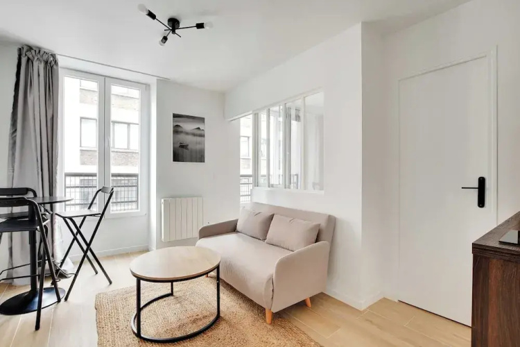 Modern Apartment in Hotel Residence