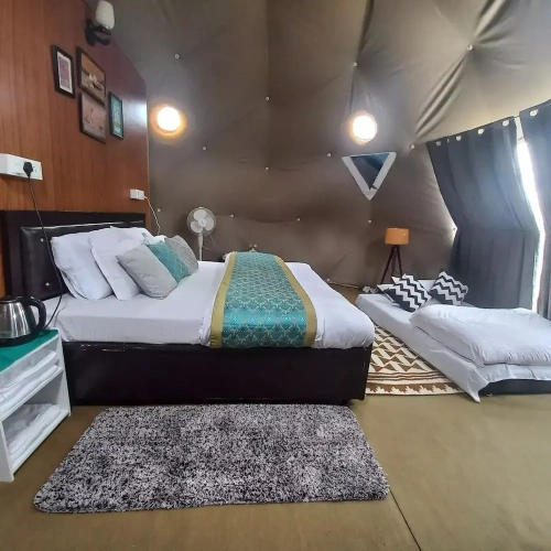 Standard Family room