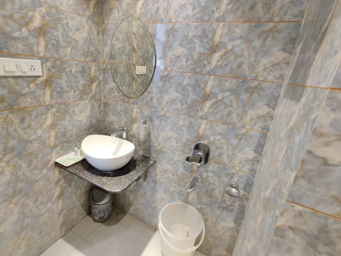 Hotel AVI INN BY JR GROUPS OF HOTELS