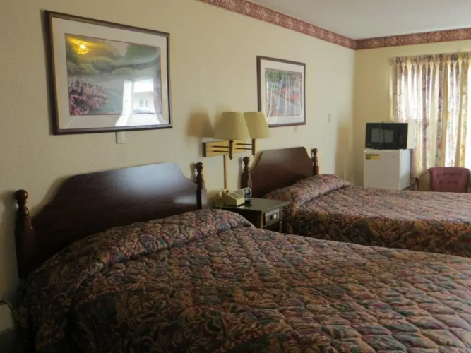 Hari Holiday Motel