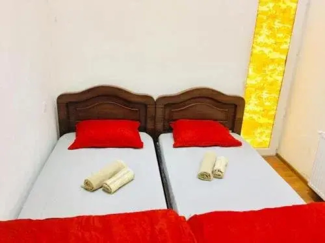 Hotel Holiday