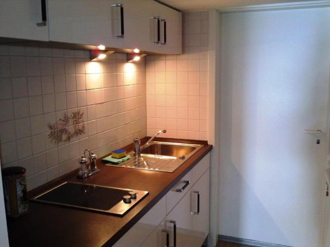 Apartment with lake view