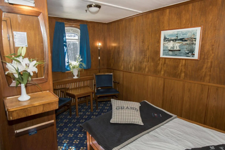 Anedin Hostel
