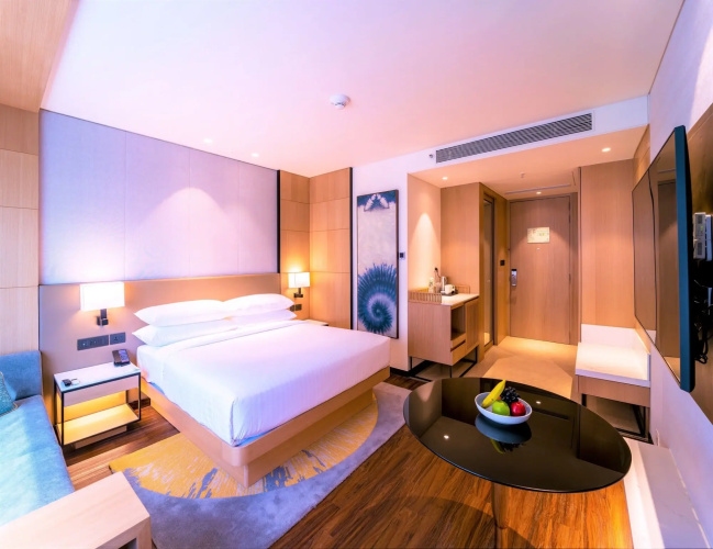 Courtyard By Marriott Vadodara
