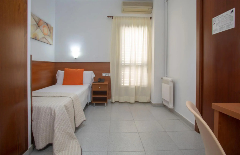 Hostal Sans