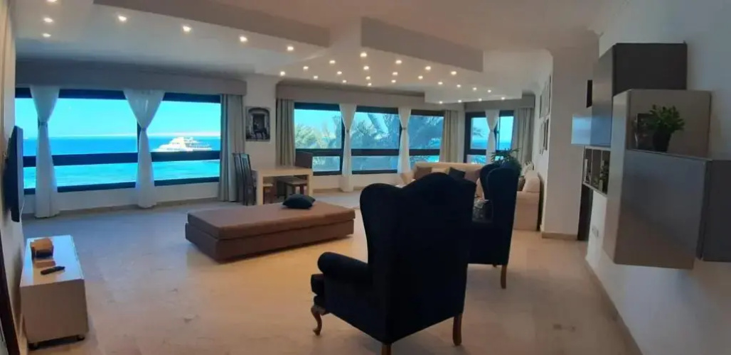 Alia Beach Residence