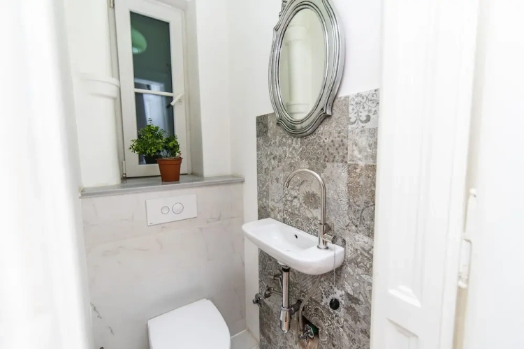 3 Bedrooms Apartment