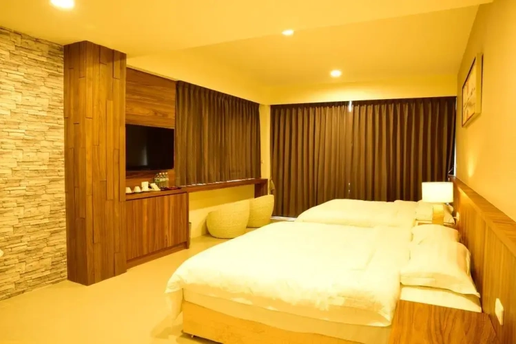Standard Quadruple room with sea view