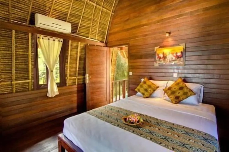 Standard room with balcony