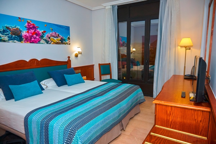 Zentral Center Hotel - Adults Only photo 9