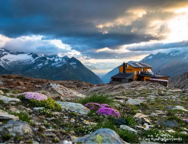 3030 Gandegg, Gandegghütte