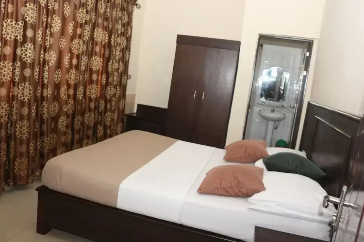 Liz Ani Hotel Annex