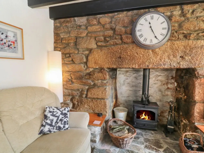 Blackadon Farm Cottage