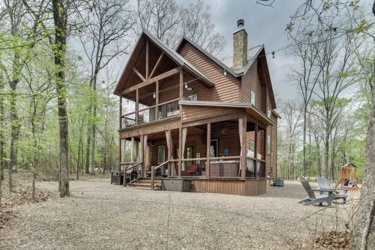 3 Bedrooms Cottage with balcony