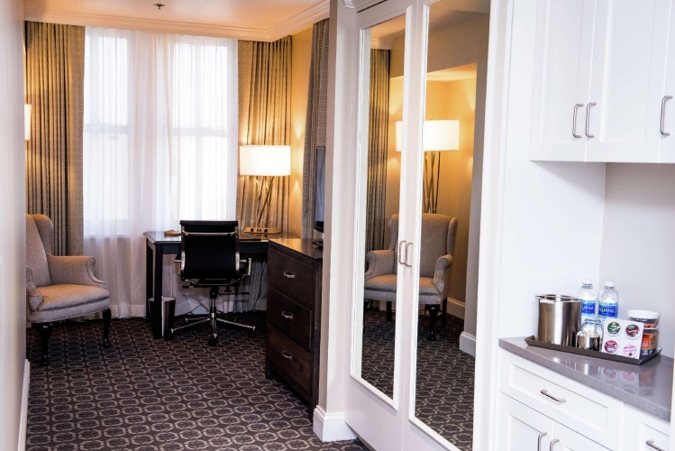 1 Bedroom Double Suite