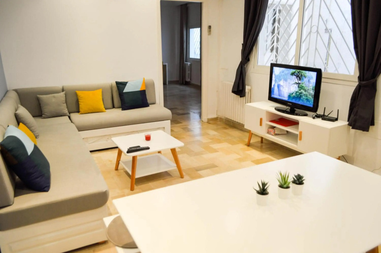 Cosy apartment @ La marsa Corniche-Beach