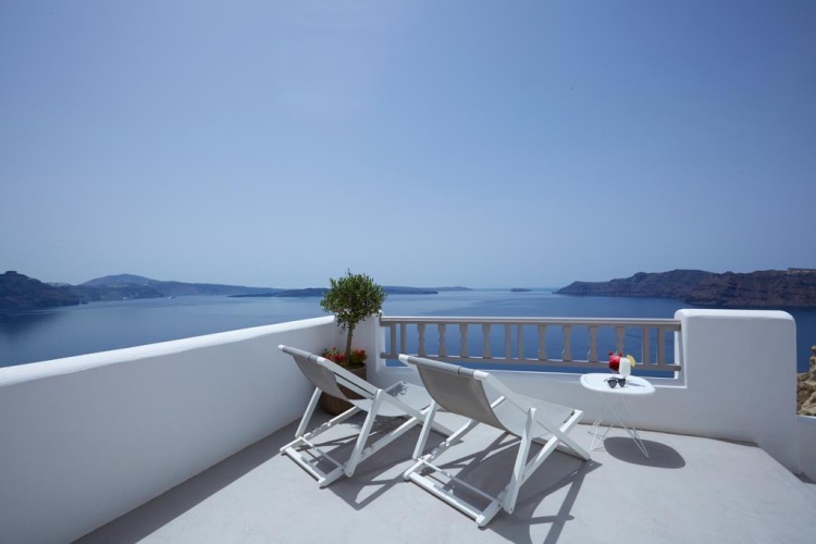 Executive Double Suite with mountain view