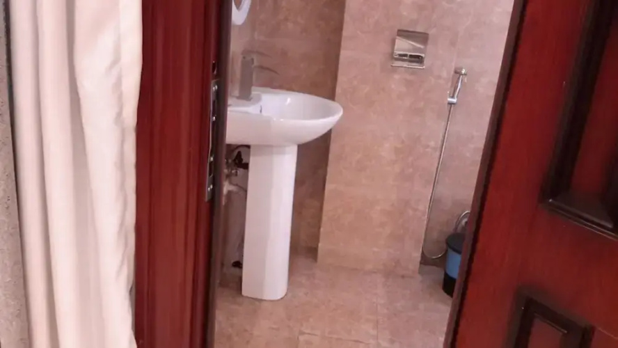 Nemudat Hotel
